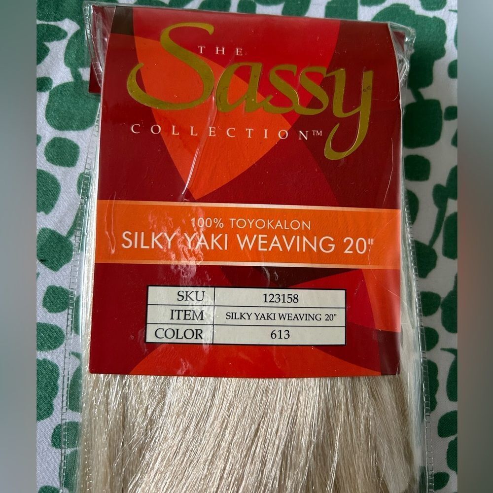 NIP The Sassy Collection 20” Extensions - Picture 2 of 3